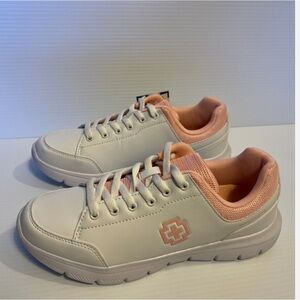 Swiss brand Pickleball Women’s Shoes White/Blush,Size 11.